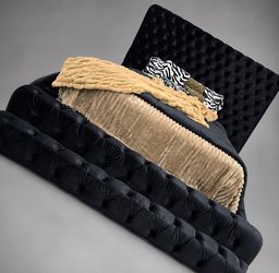 BLACK TUFTED PLATFORM BED 🖤✅🖤