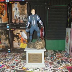 Captain America Figure Statue