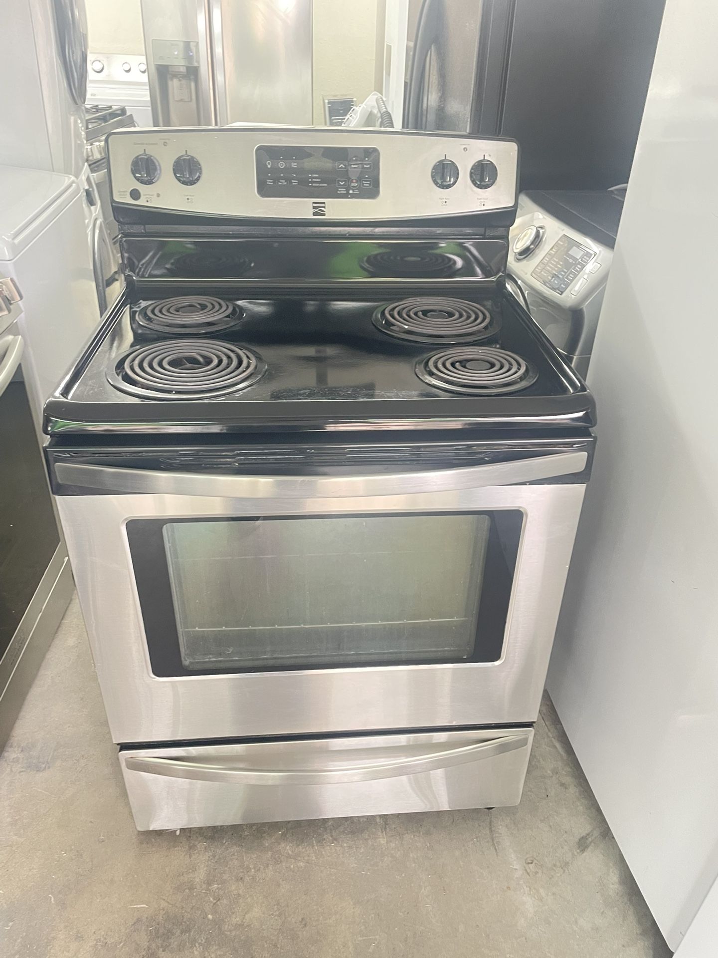 Kenmore Electric Range Works Great 👍