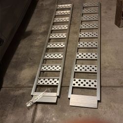 Trailer Ramps   