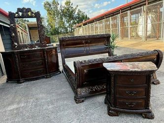 King bedroom set