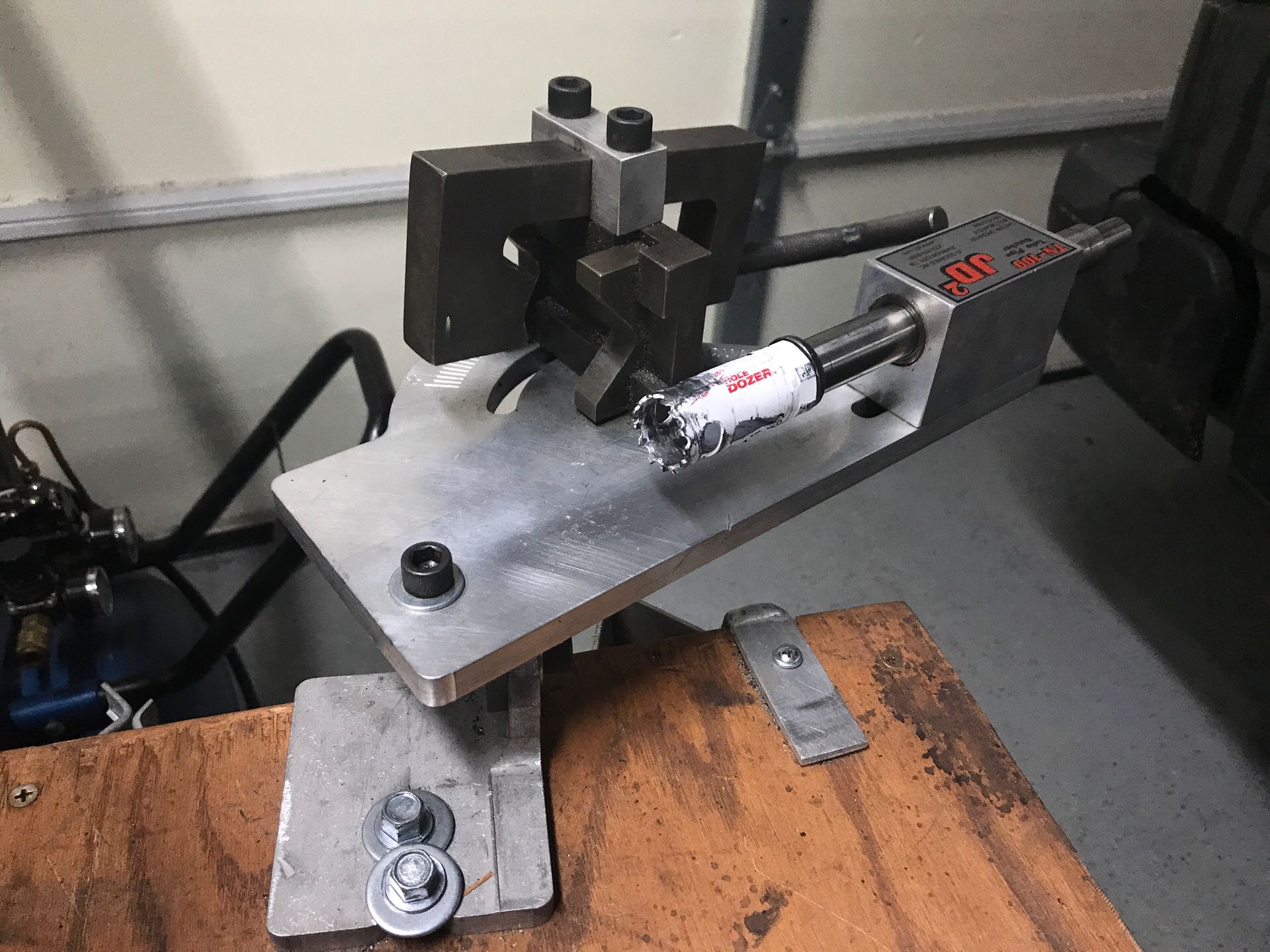 JD2 (squared) tubing notcher for Sale in Bonney Lake, WA OfferUp