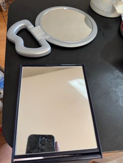 2- Nice Makeup Mirrors