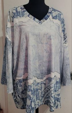 Women 3/4 Sleeve White And Blue Tops Size 3XL