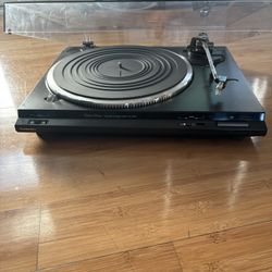 Technics SL-dd22 Direct Drive Automatic Turntable 
