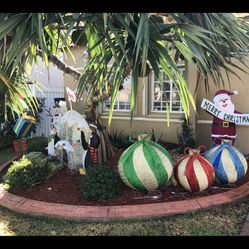 Outdoor Christmas Oversized Decorations 