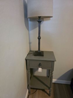 Night stands with lamps