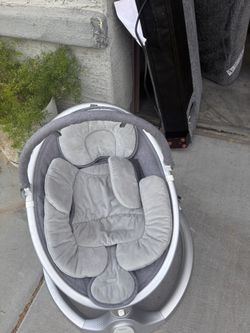 Vibrating Baby Seat