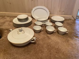 Vintage Noritaki China set
