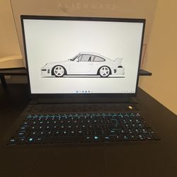 M18 Gaming. Laptop 