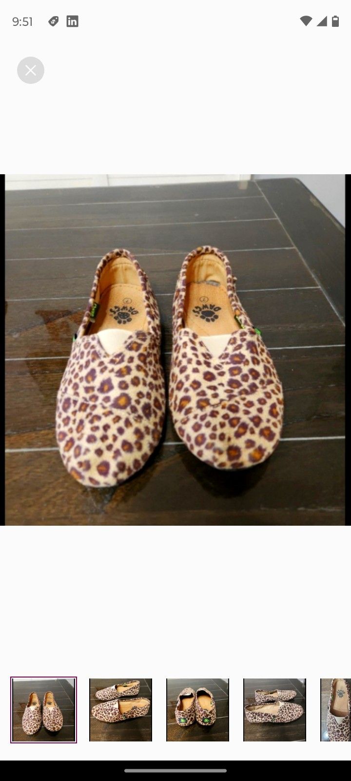 Leopard slip-on shoes women comfortable Dawgs lightweight boho flats
great condition, size 7.5
