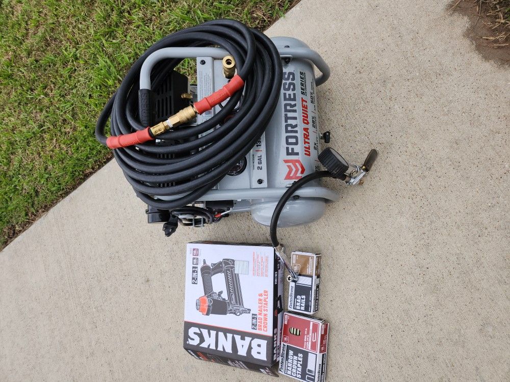 Air Compressor With Staple/Nailer