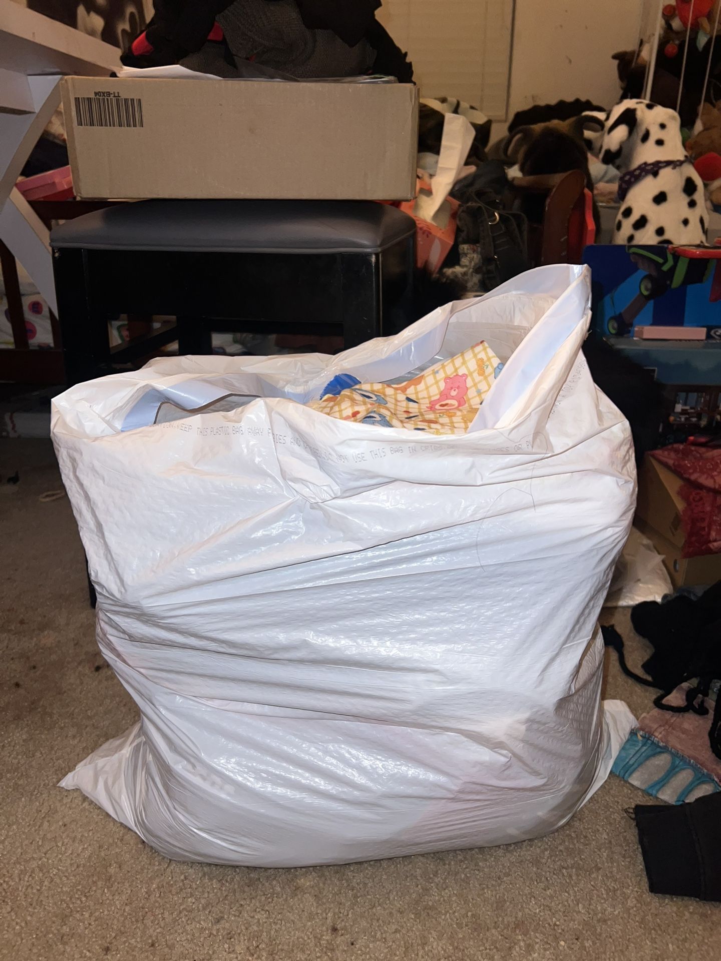 women’s / teen’s bundle bag of clothing 