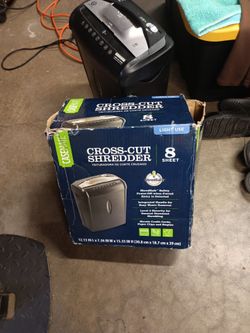 Paper shredder works good 40.00