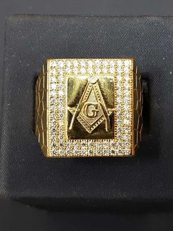 Yellow Gold 10k (.417) 8.4 grams Size 10