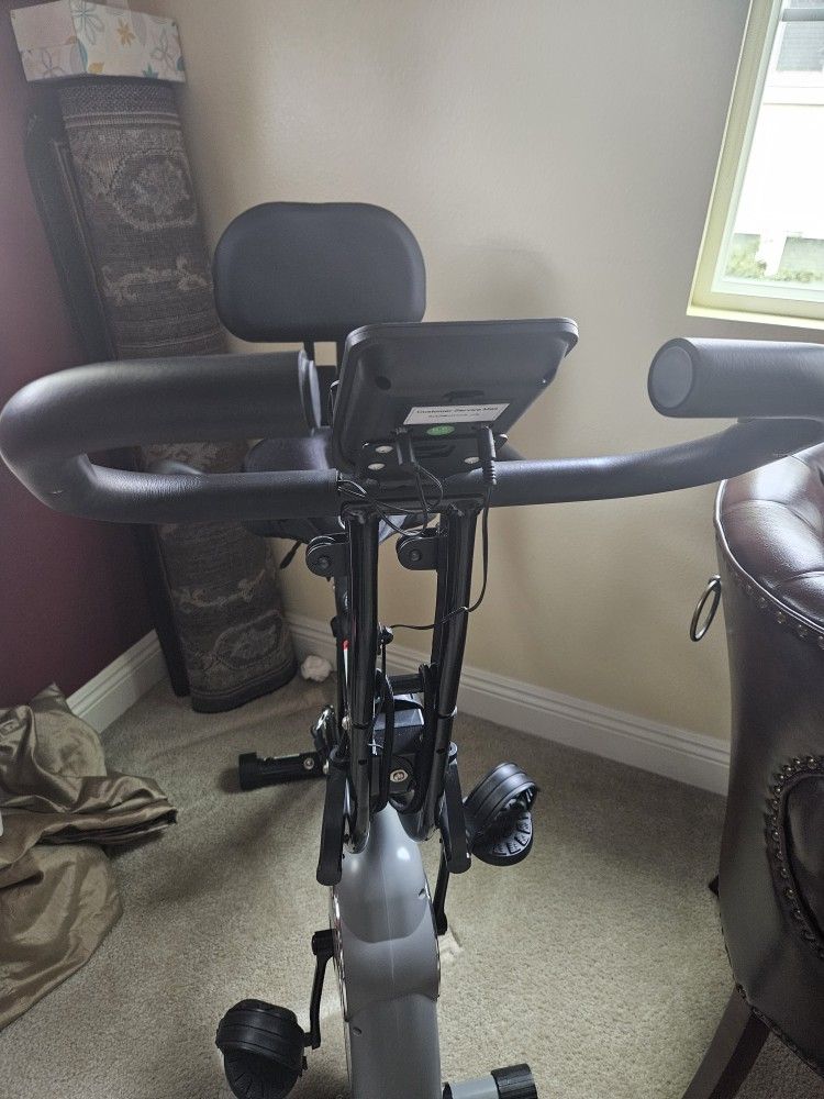 Exercise Bike / Bicicleta Para Exercisio