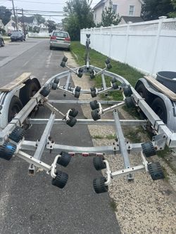 Boat Trailers 250 And Up