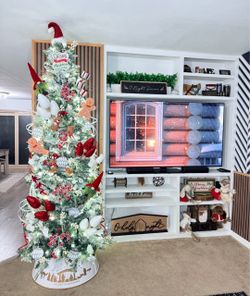 Gingerbread Christmas Decor