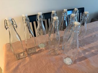 Set of 10 swing-top glass bottles
