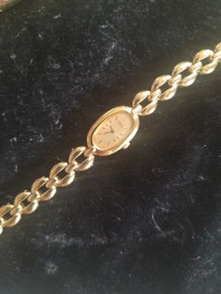 Vintage Seiko 2E20 Gold Woman's Watch