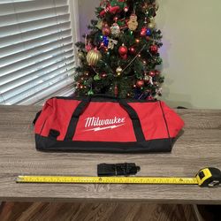 Milwaukee Contractor’s Tool Bag BRAND NEW