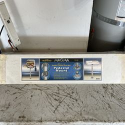 Pedestal Mount 