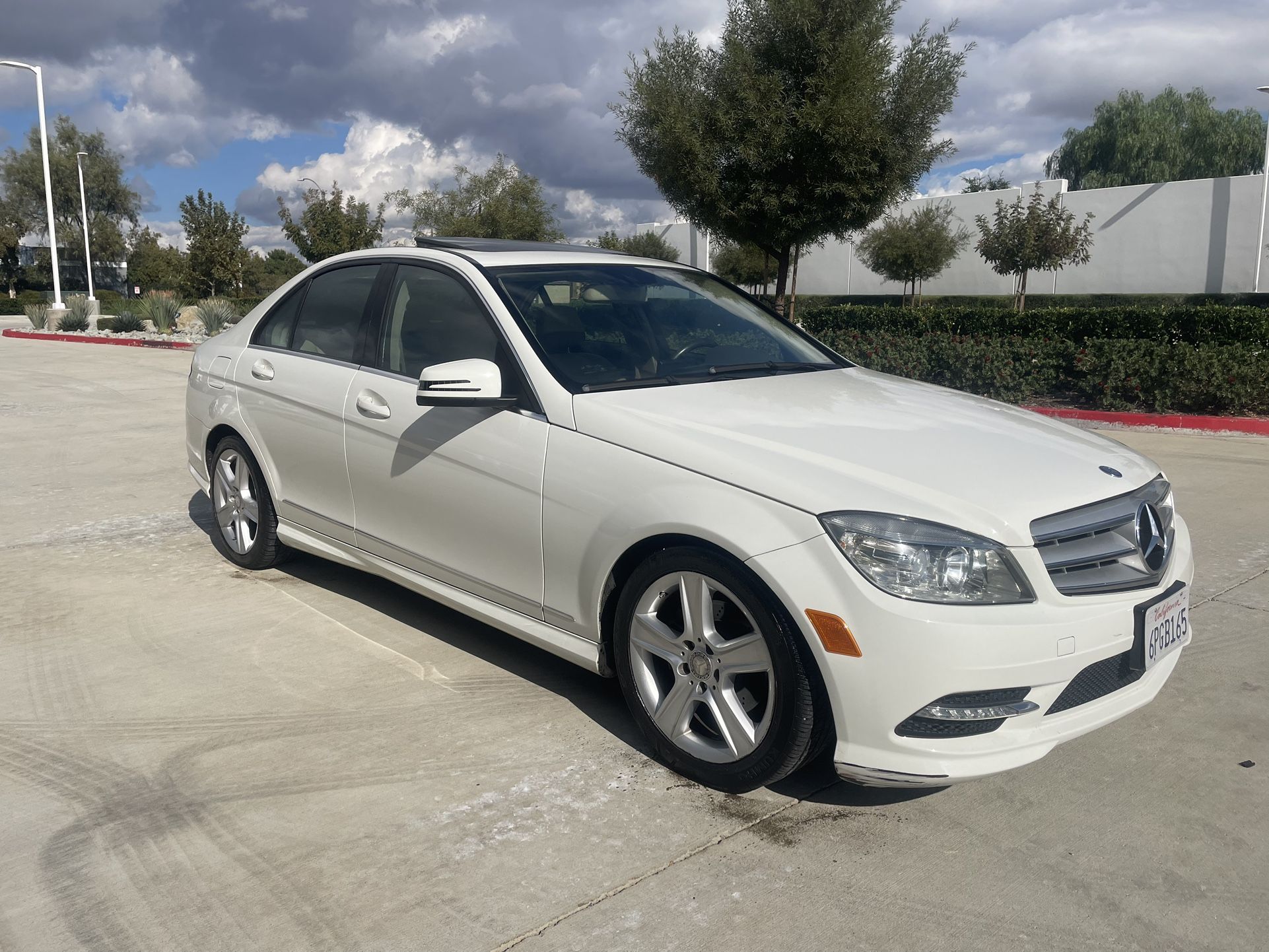 2011 Mercedes Benz C300