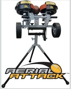 Aerial Attack Football Passing Machine – Excellent Cond