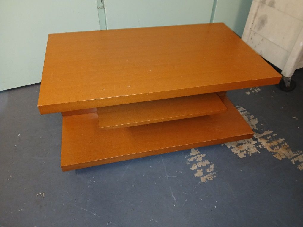 Danish Style Tv And Component Stand Maple
