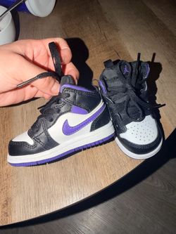 Baby shoes