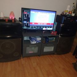 Speakers And Receiver 