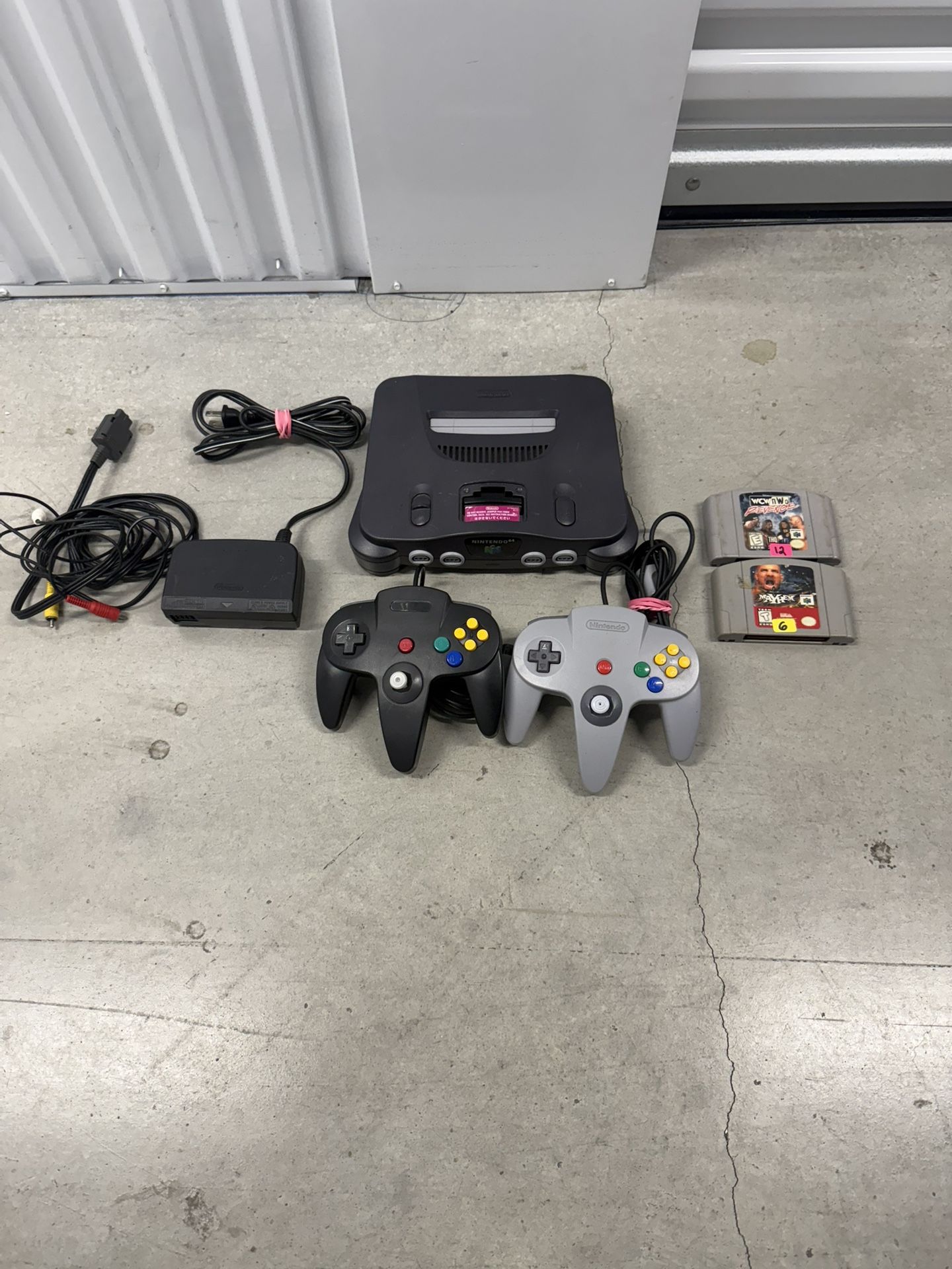 Nintendo 64 Bundle