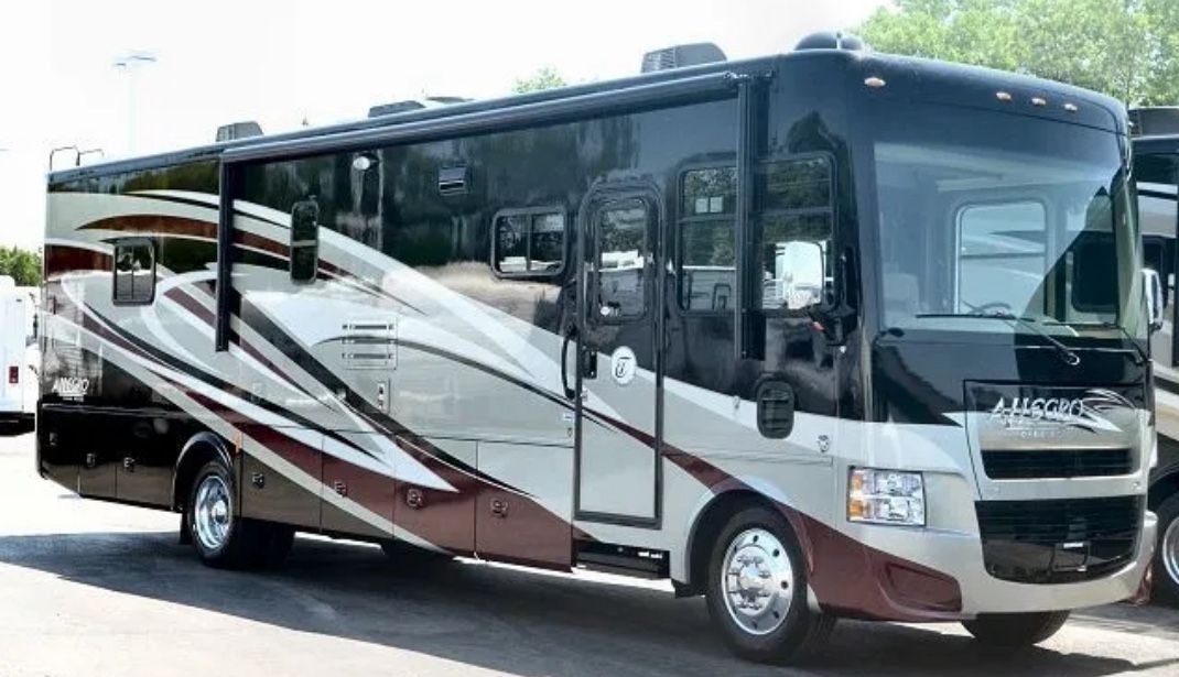 RV Tiffin Allegro