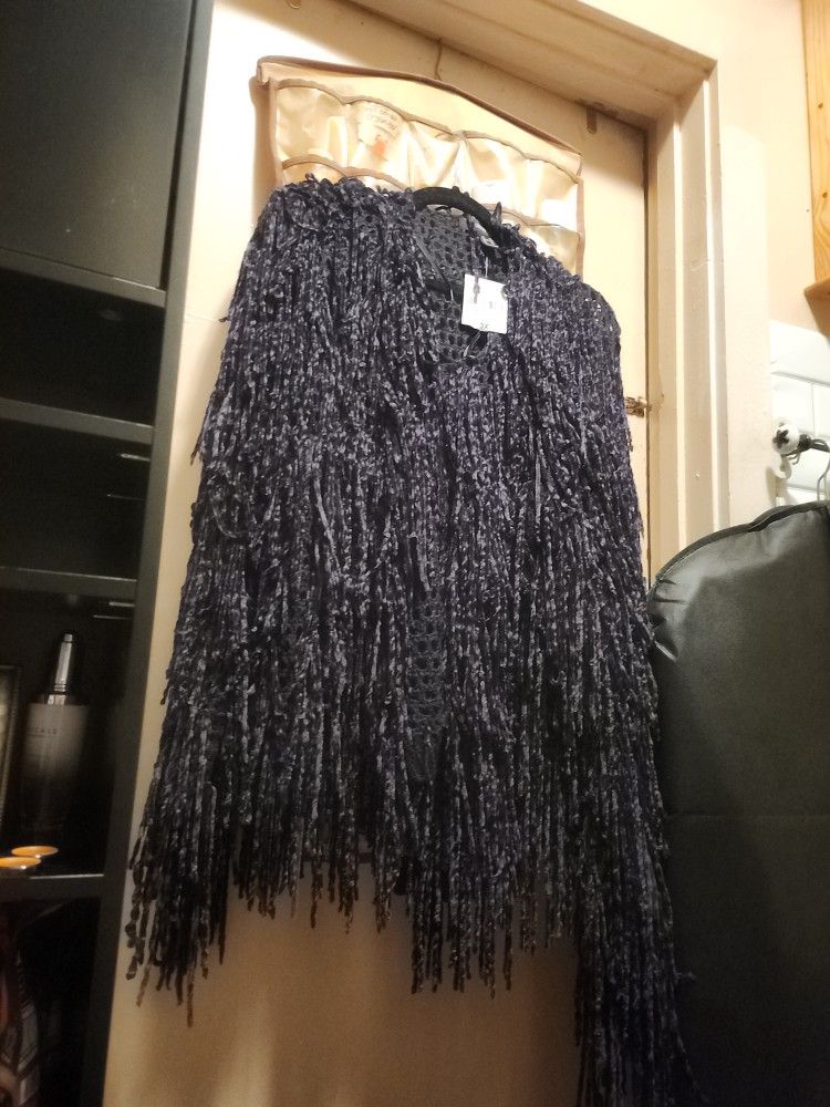 LONG SLEEVE PLUS SIZE TRENDY FRINGE SWEATER