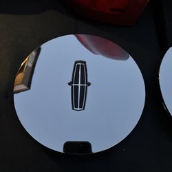Lincoln Town Car Cartier Wheel Caps (2)