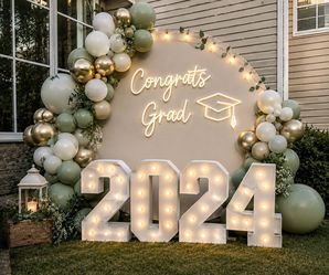 Graduation set