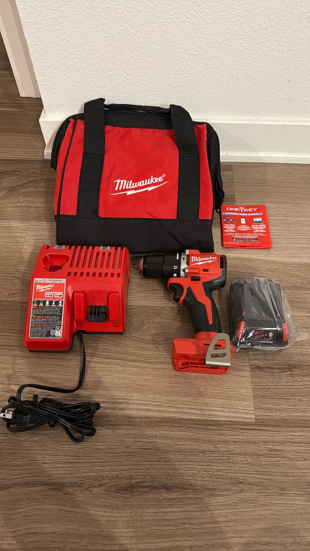 Milwaukee M18 18V Lithium-Ion Brushless Cordless 1/2 in. Compact Drill/Driver with One 2.0 Ah Battery, Charger and Tool Bag