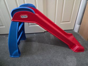 Little Tikes kid slide