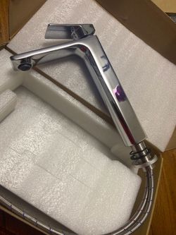 Faucet new $38 for batroom
