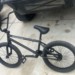 SUBROSA 20” Bmx Bike ——