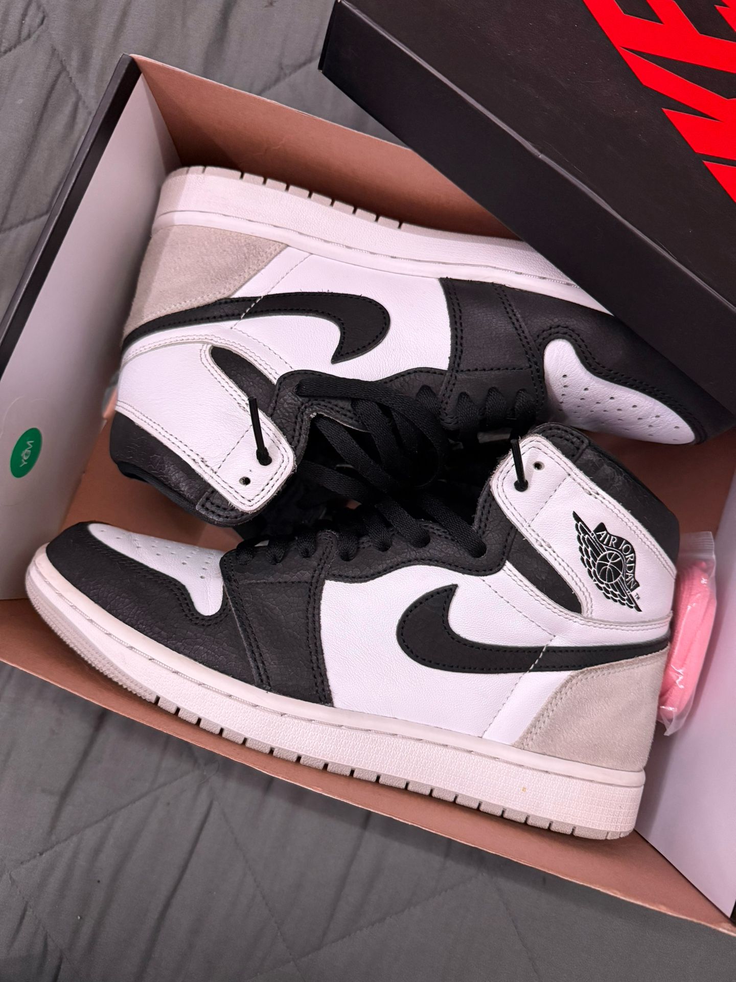 Jordan 1 High Stage Haze Size 10 Men’s