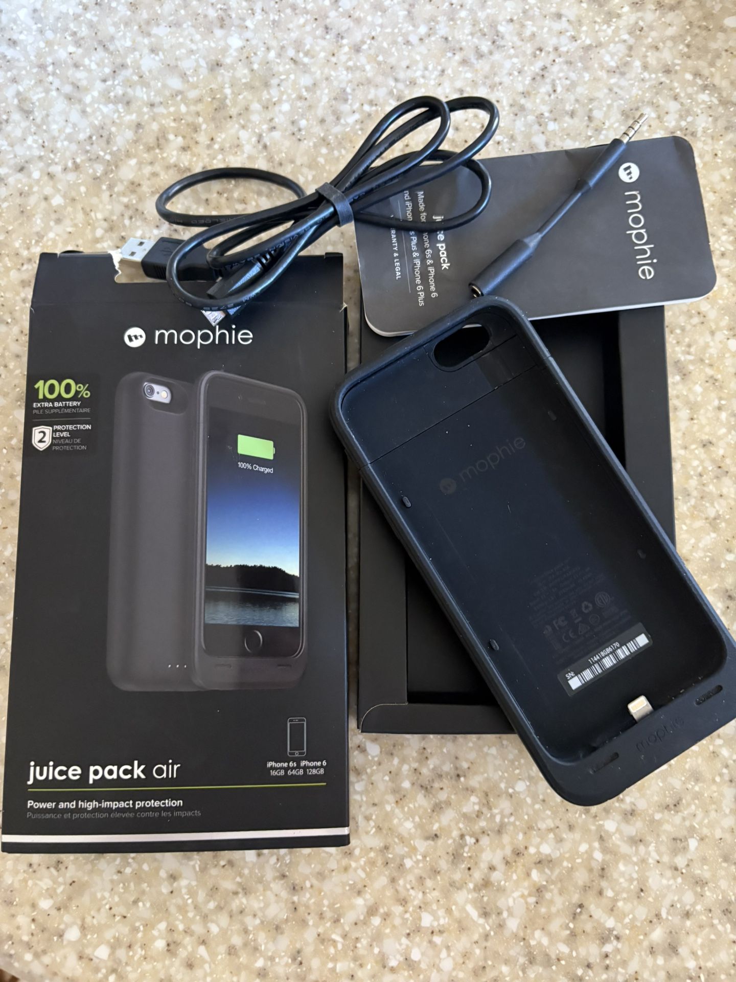 MOPHIE JUICE PACK iPhone 6 and iPhone 6 Plus