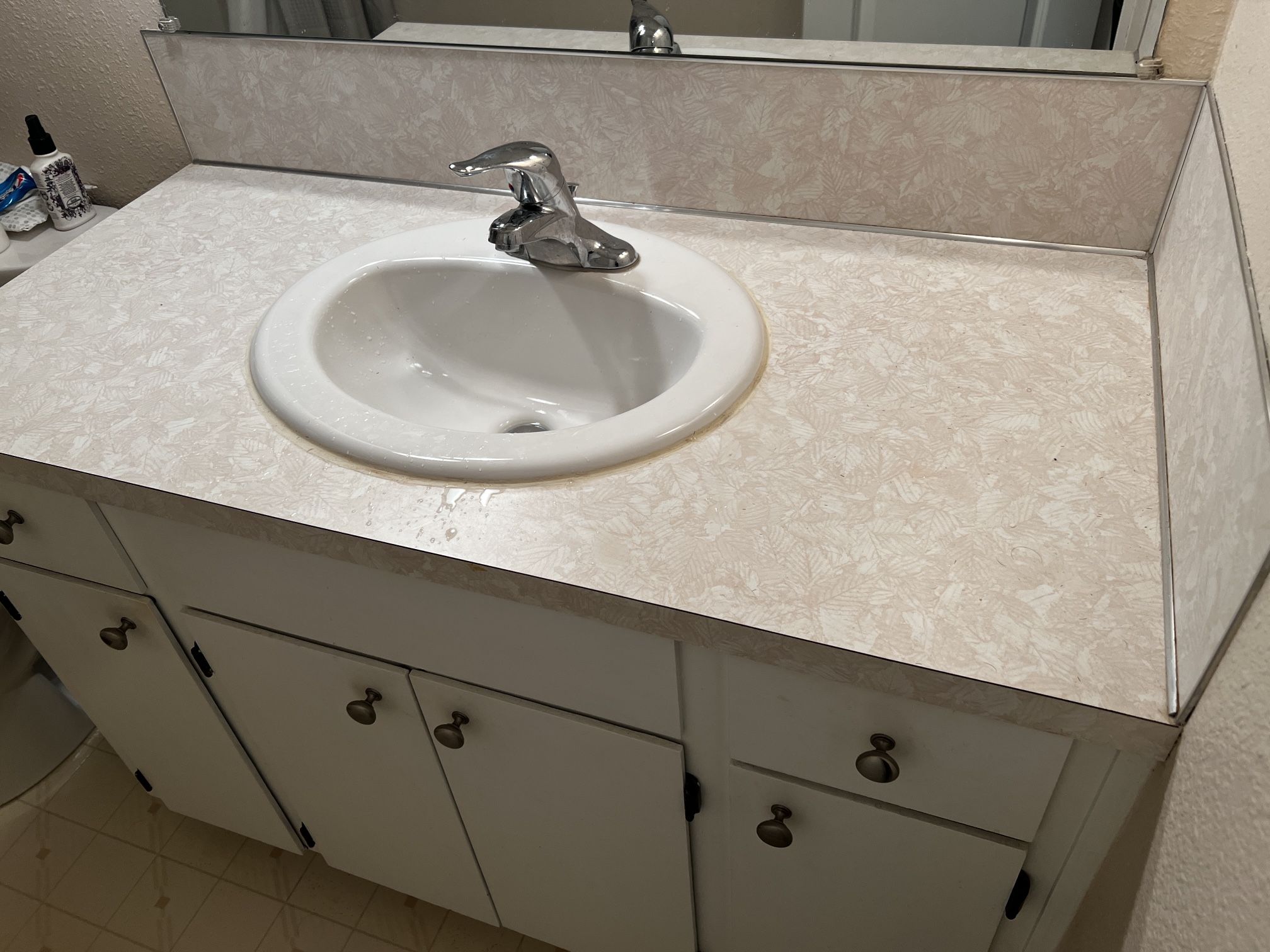 Countertop With Sink And Faucet