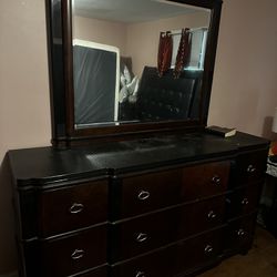 2 Dressers + Mirror And Nightstand 