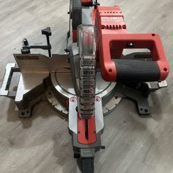 Milwaukee 10’ Dual Bevel Sliding Compound Miter Saw