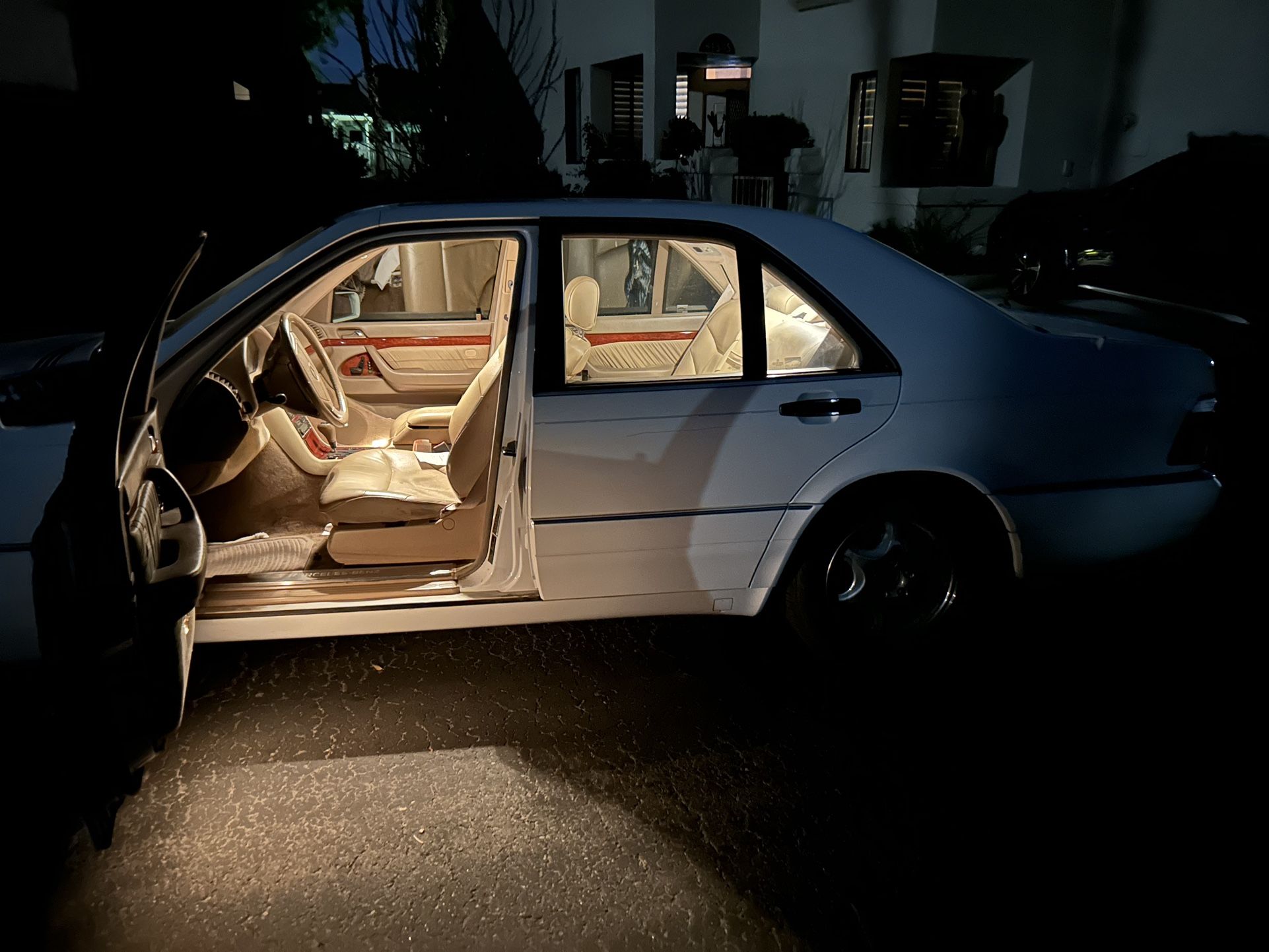 1998 Mercedes-Benz S-Class