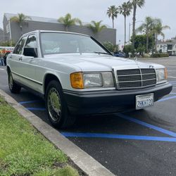 1987 190D 2.5