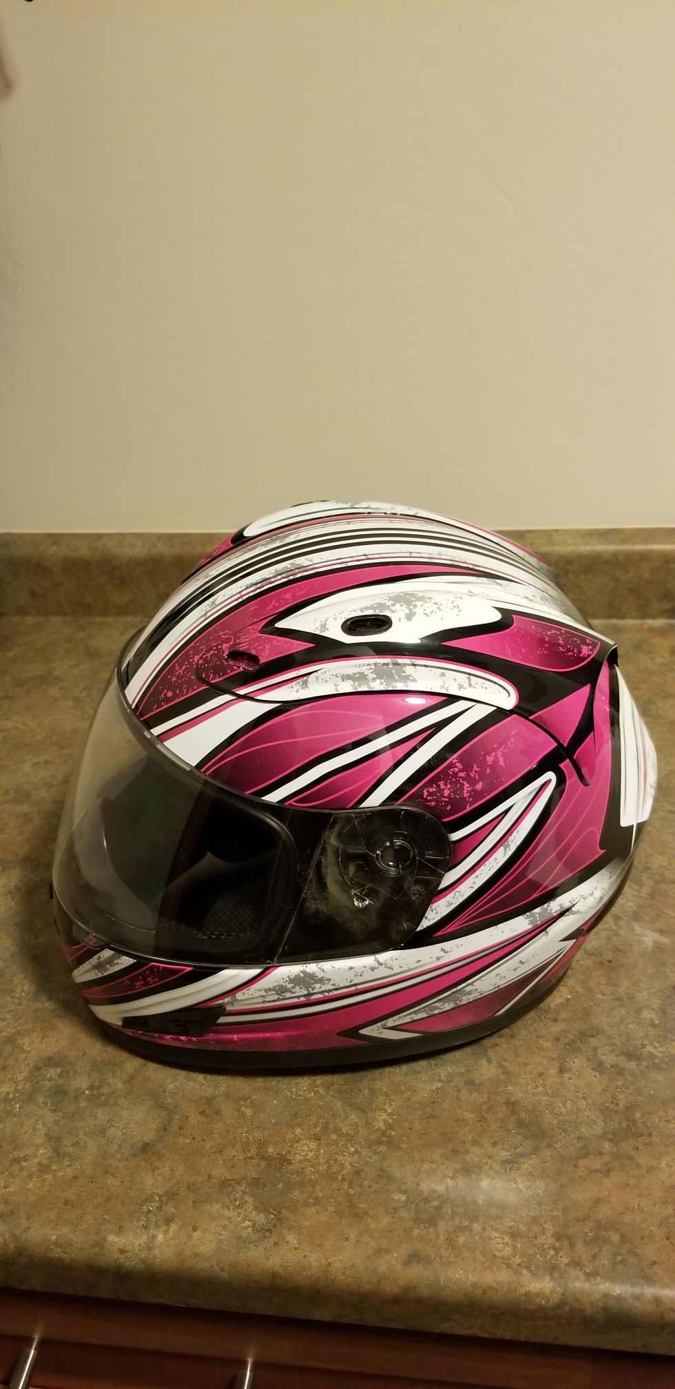 Raider Full Face Medium Helmet DOT ATV UTV Motorcycle Bike Snowmobile Pink/White/Black color.