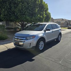 2017 Ford Edge