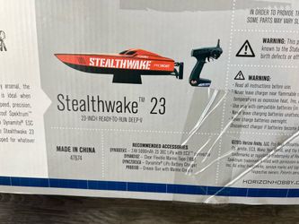 Pro Boat Stealthwake 23” Brushless RC Boat RTR New in Box